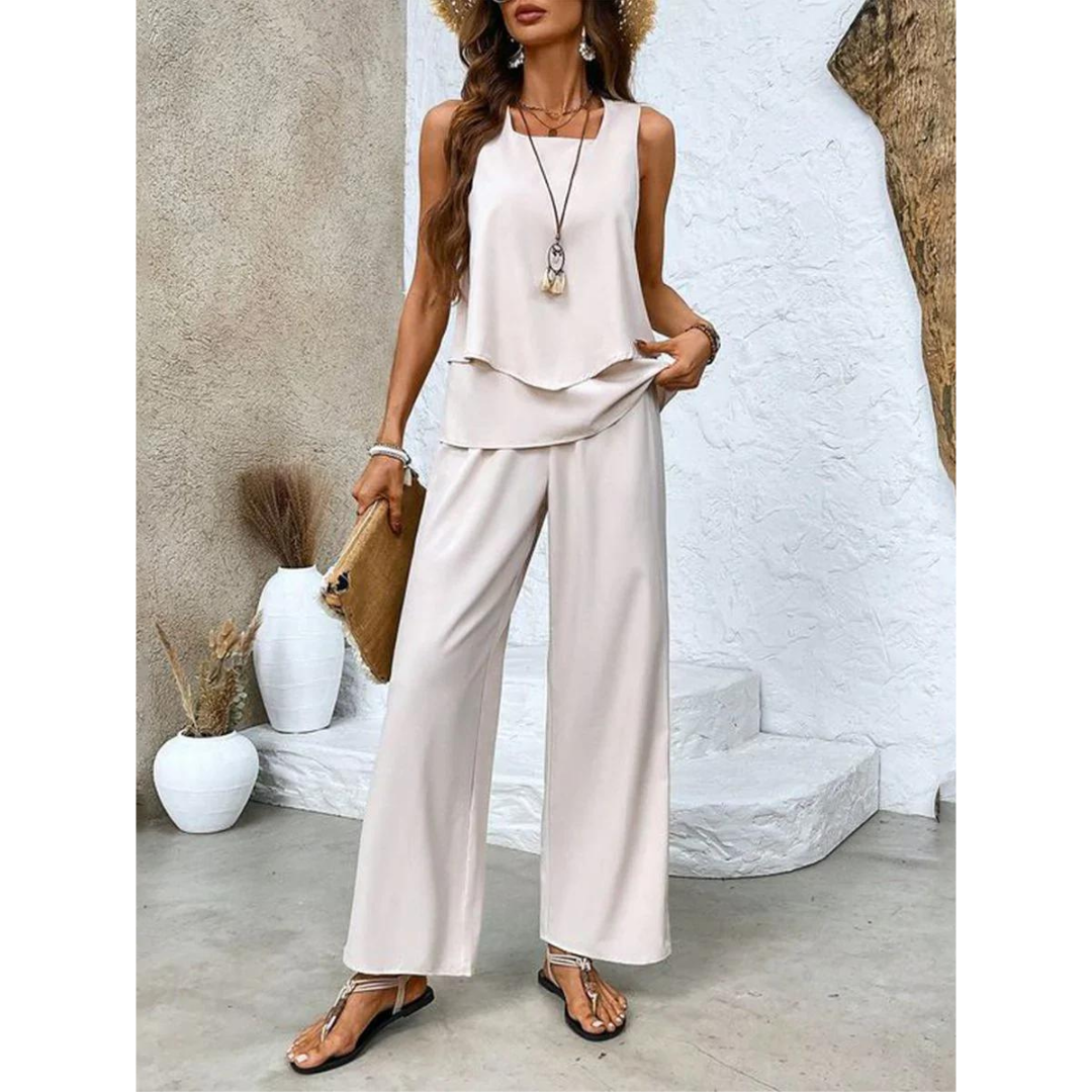 Women Co-ord Set With Tiered Top And Wide-Leg Trousers