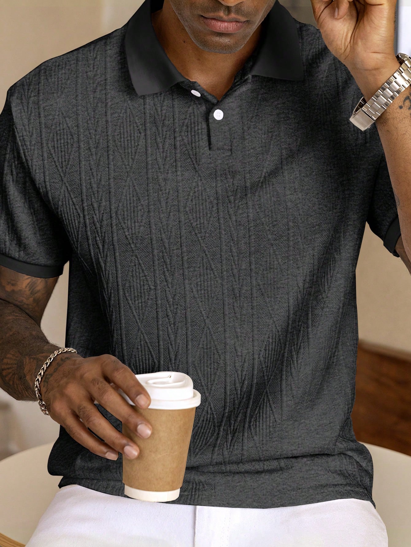 Men's Short Sleeve Polo Shirt With Button Details
