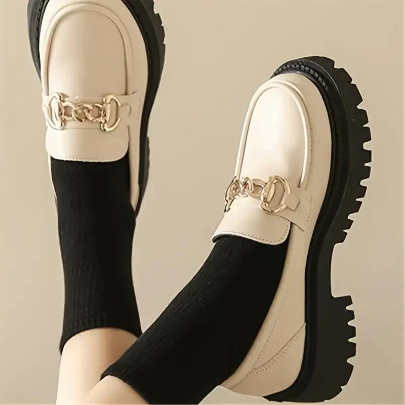 Women's Loafers With Chunky Sole And Chain Detail Comfort