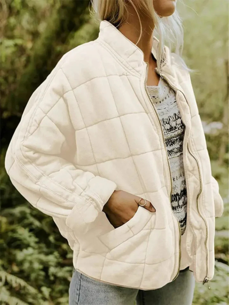 Oversized Women's Quilted Bomber Jacket with Zipper and Pockets