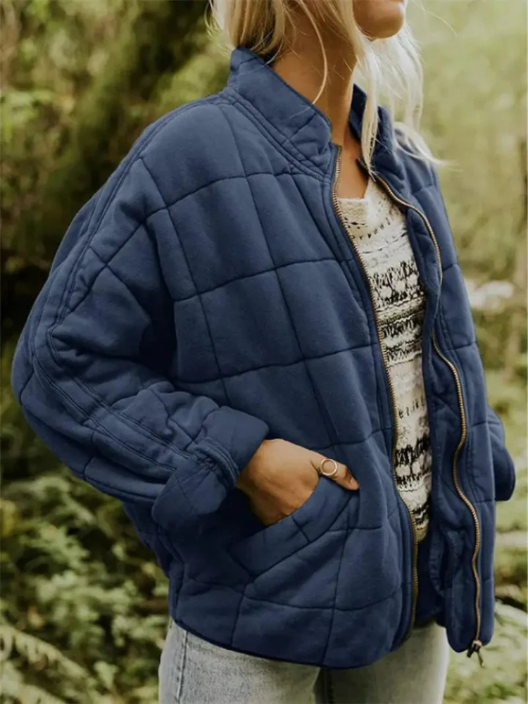 Oversized Women's Quilted Bomber Jacket with Zipper and Pockets