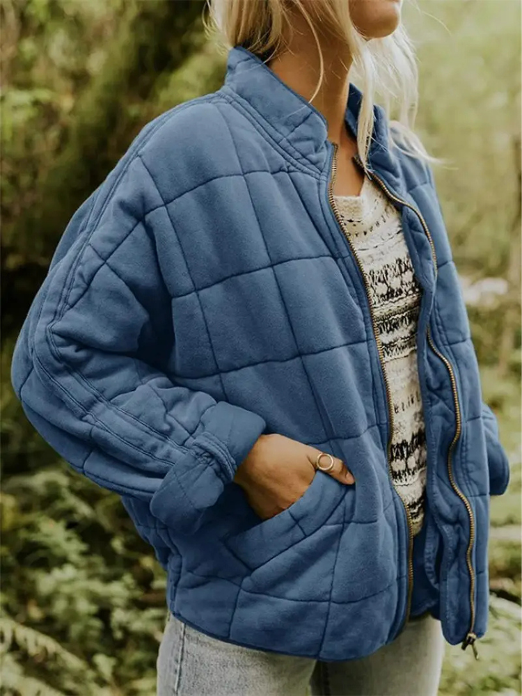 Oversized Women's Quilted Bomber Jacket with Zipper and Pockets
